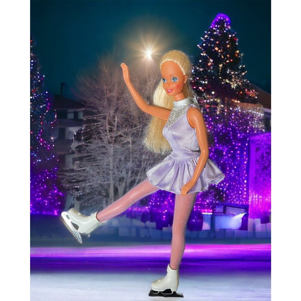 BARBIE SPORTING LIFE ICE SKATING FASHION #862 Purple Leotard Skates Bag & Doll